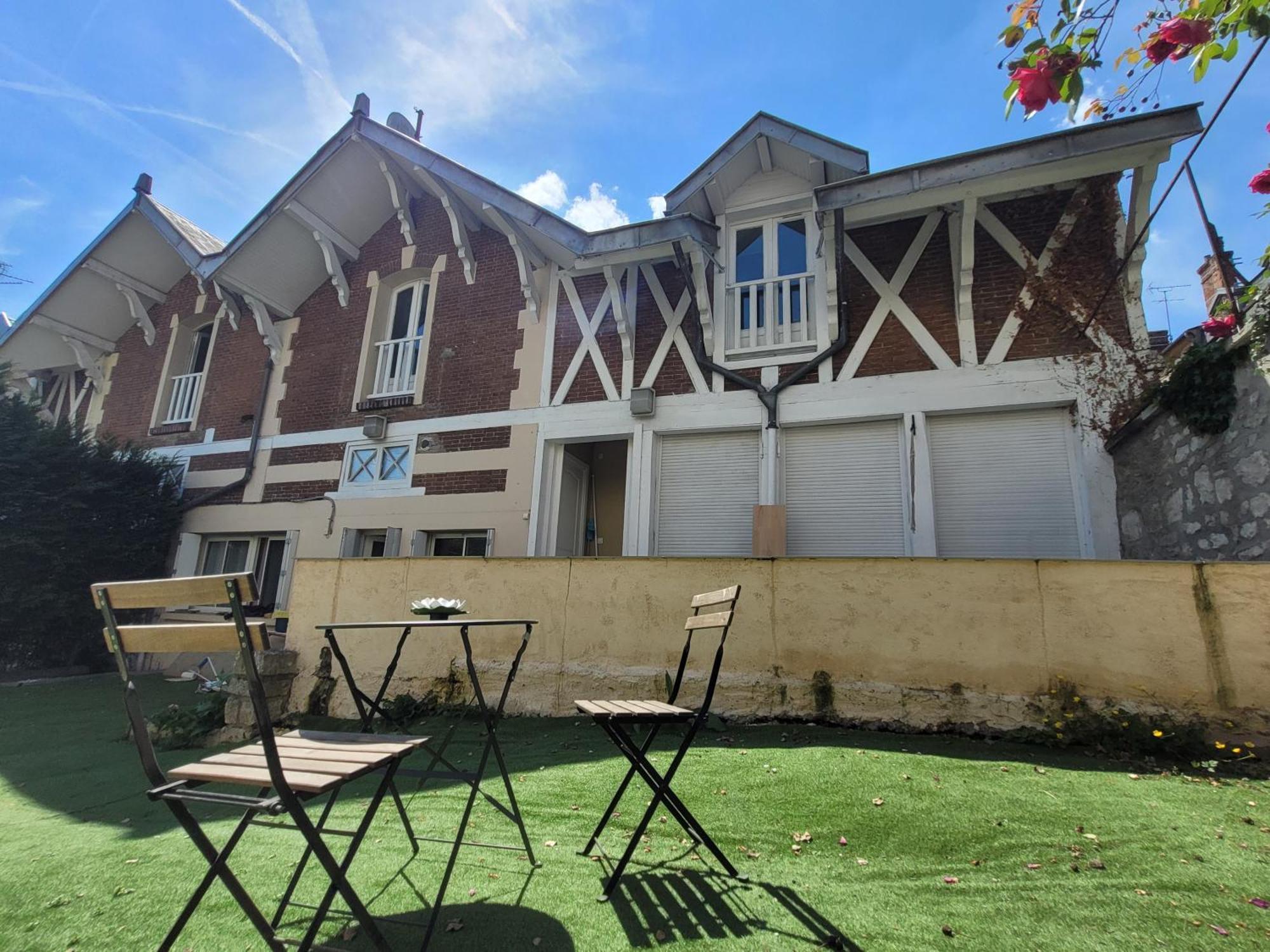 Waterlily Et Coquelicot House Villa เวอร์นอน ภายนอก รูปภาพ