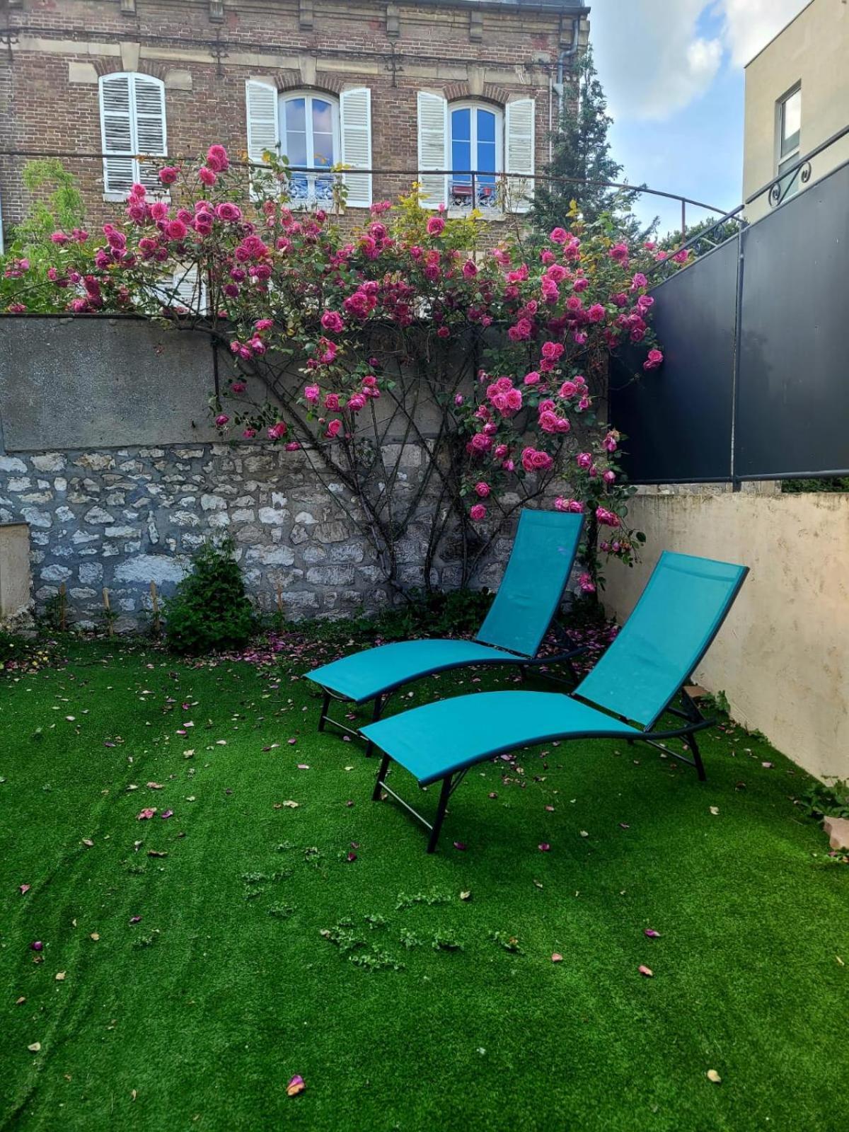Waterlily Et Coquelicot House Villa เวอร์นอน ภายนอก รูปภาพ